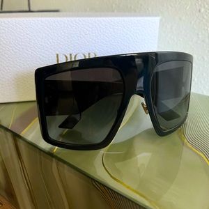 DIOR So Light sunglasses